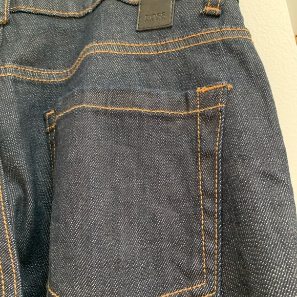 Boss 27/34 low ris bottom flare jeans - Picture 3 of 4